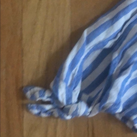 Off the shoulder top - Picture 2 of 3